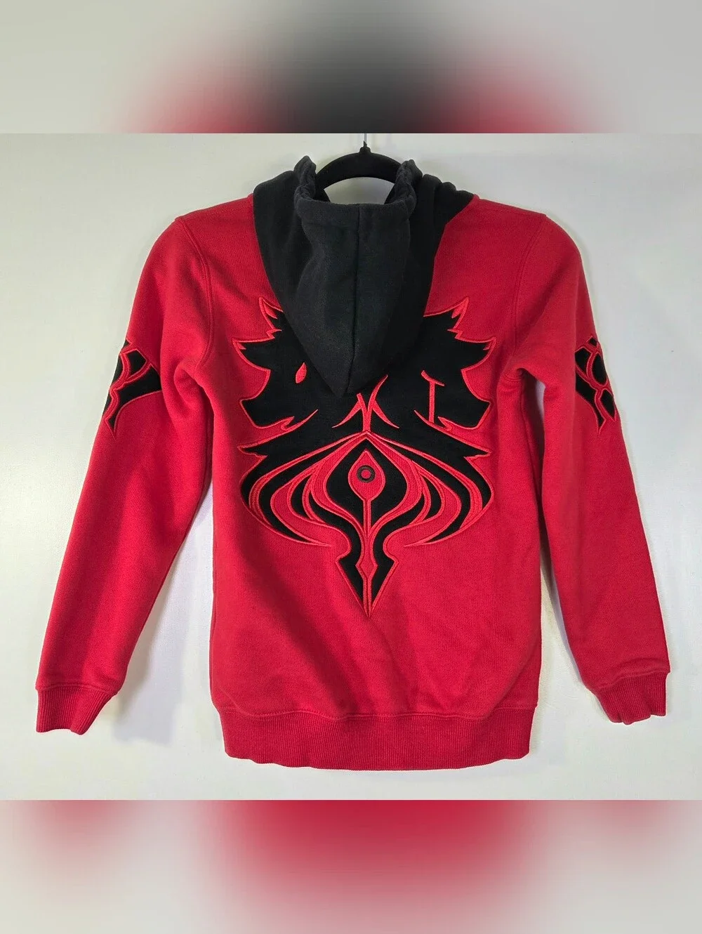 RARE OFFICIAL APHMAU AARON LYCAN ZIP UP HOODIE.